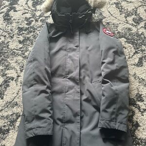 Canada Goose Women's Gray Ski Jacket with Fur Hood